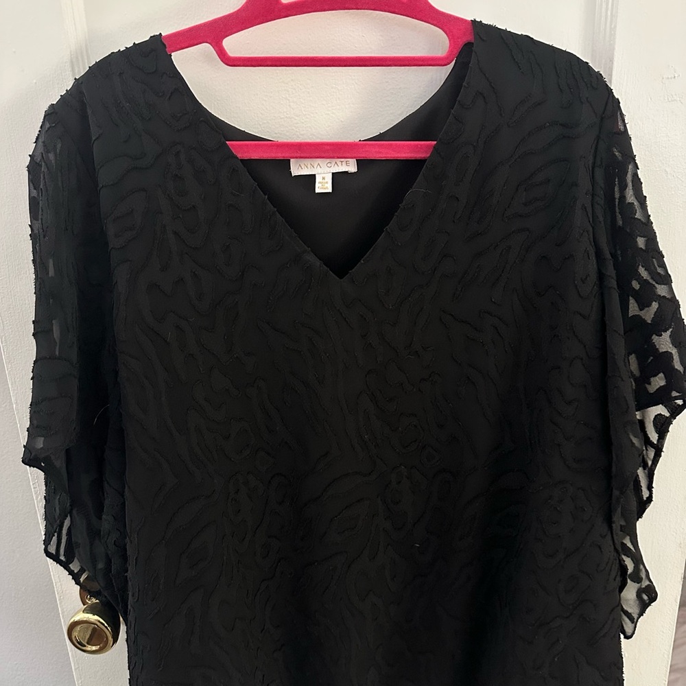 Anna Cate Nina Women's Top